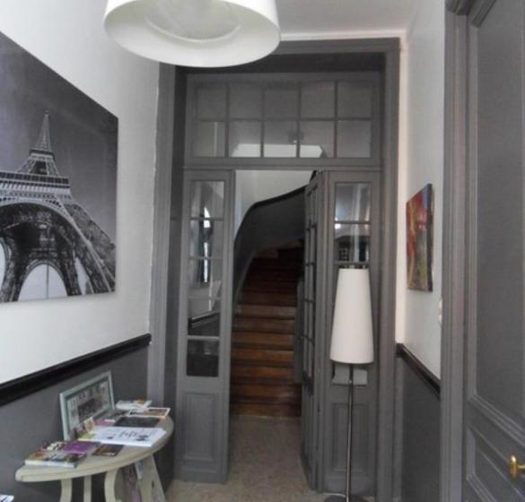 تختخواب و صبحانه Le 33 Chambres D Hôtes