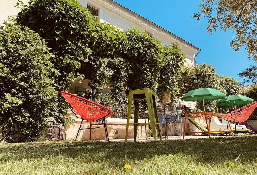 Aamiaismajoitus (B&B) Le Mas Des Mourguettes