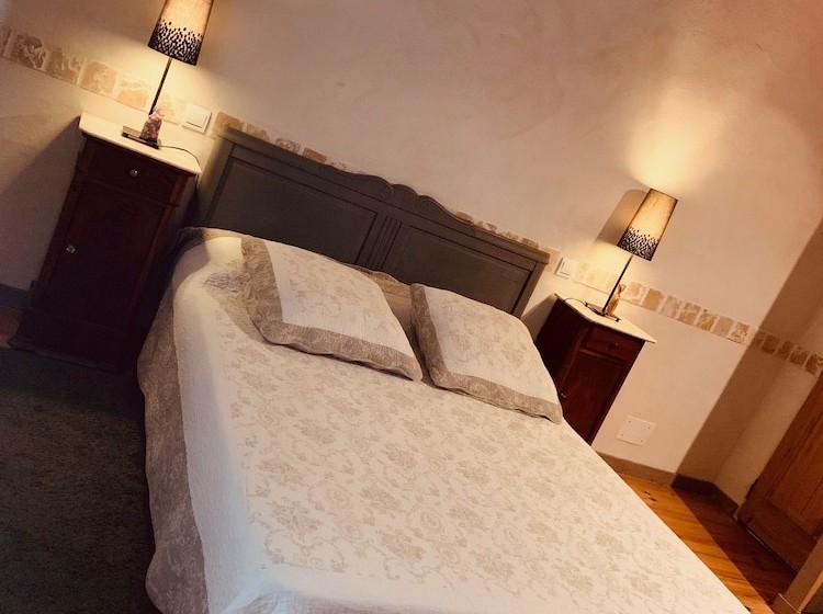 مبيت وإفطار Le Mas Des Mourguettes