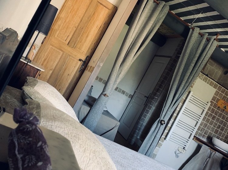 مبيت وإفطار Le Mas Des Mourguettes