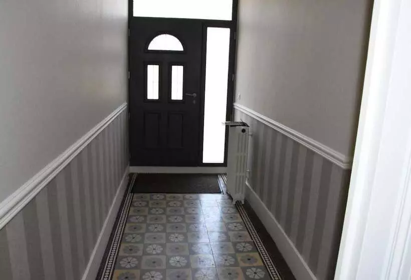 Aamiaismajoitus (B&B) Les Chambres Du Foulot