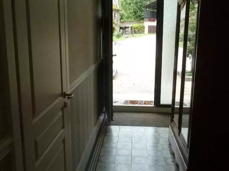 Aamiaismajoitus (B&B) Les Chambres Du Foulot
