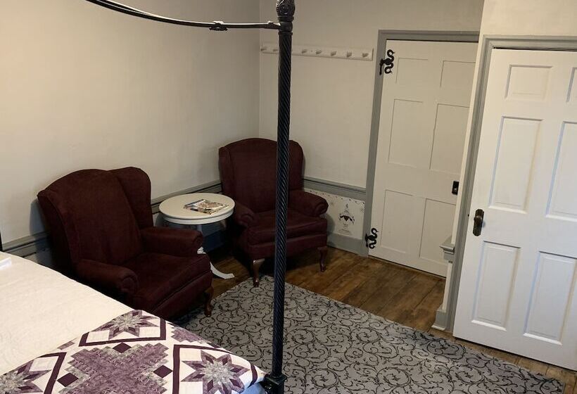 تختخواب و صبحانه The Avenue Guesthouse And Gallery