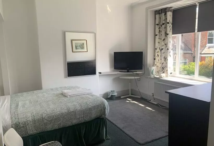 Aamiaismajoitus (B&B) Victoria Lodge