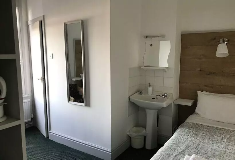 Aamiaismajoitus (B&B) Victoria Lodge