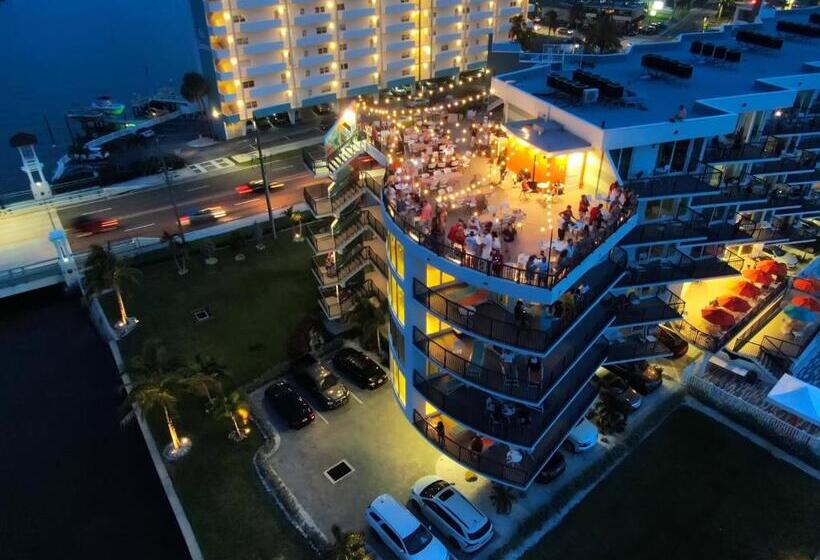 Fusion Resort Waterfront Suites