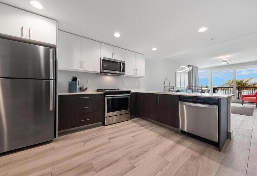 Fusion Resort Waterfront Suites