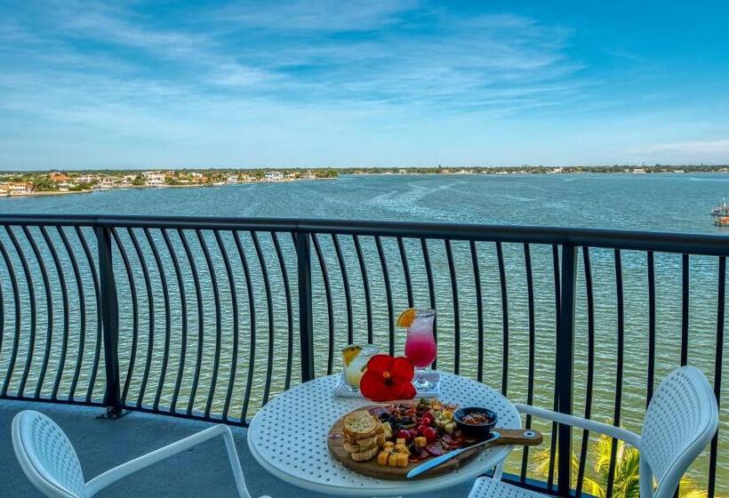 Fusion Resort Waterfront Suites