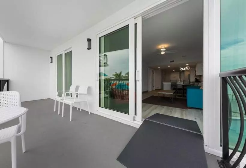 Fusion Resort Waterfront Suites