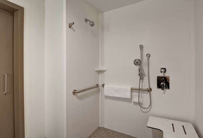 فندق Hilton Garden Inn Biloxi