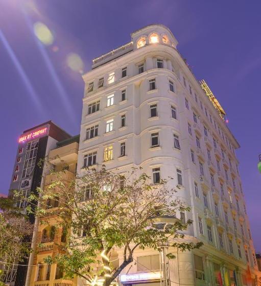 هتل Hoang Linh Dan