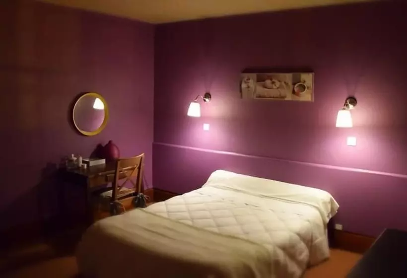 Hotelli Hôtel Au Bon Accueil