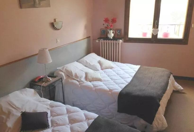 Hotelli Hôtel Au Bon Accueil