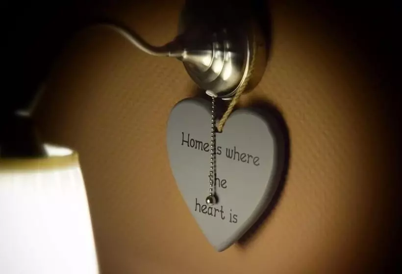 Hotelli Hôtel Au Bon Accueil