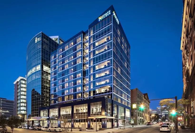 هتل Hyatt Place Grand Rapids Downtown