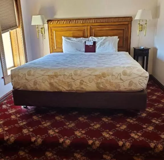 Hotelli Manresa Castle