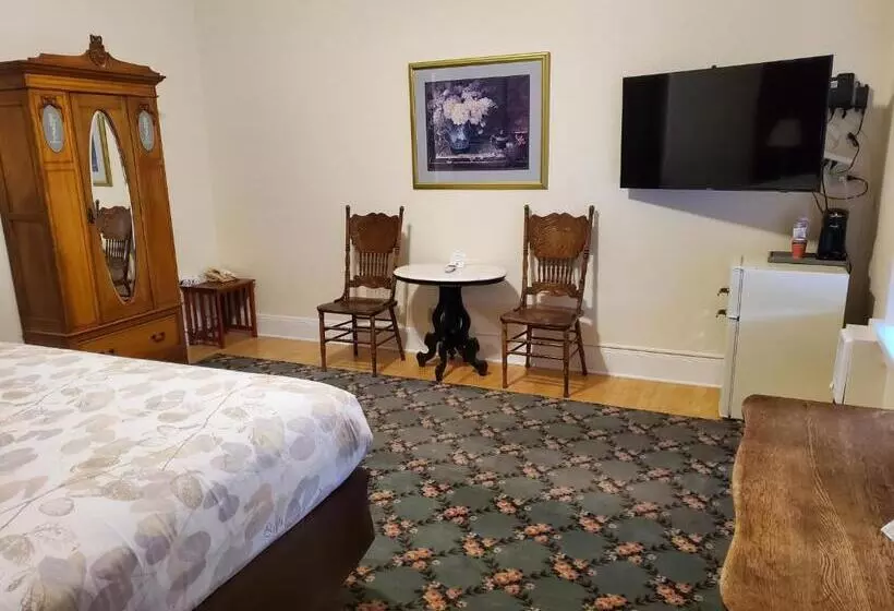 Hotelli Manresa Castle