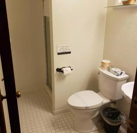 Hotelli Manresa Castle