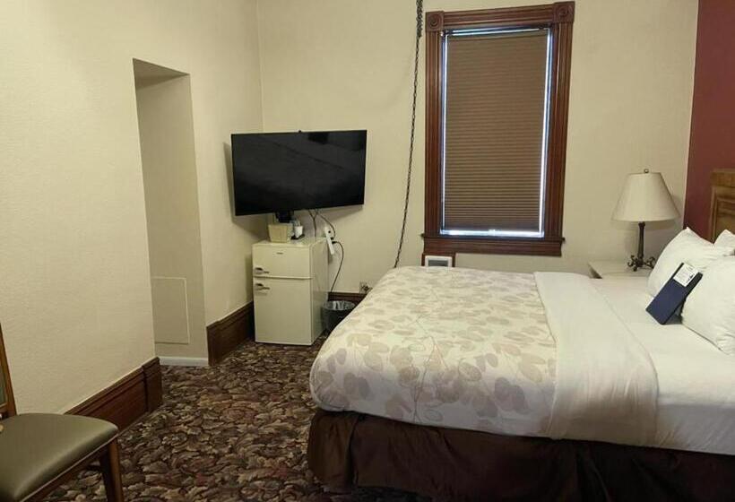 酒店 Manresa Castle