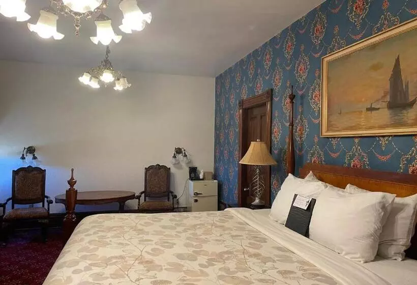 Hotelli Manresa Castle