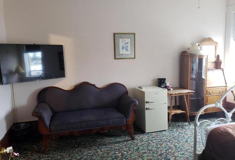 酒店 Manresa Castle