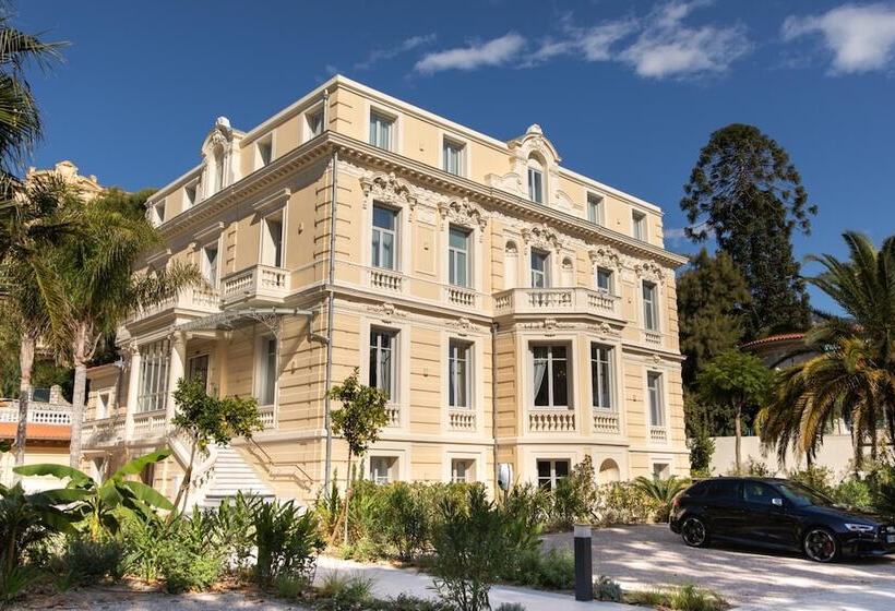 ホテル Villa Genesis