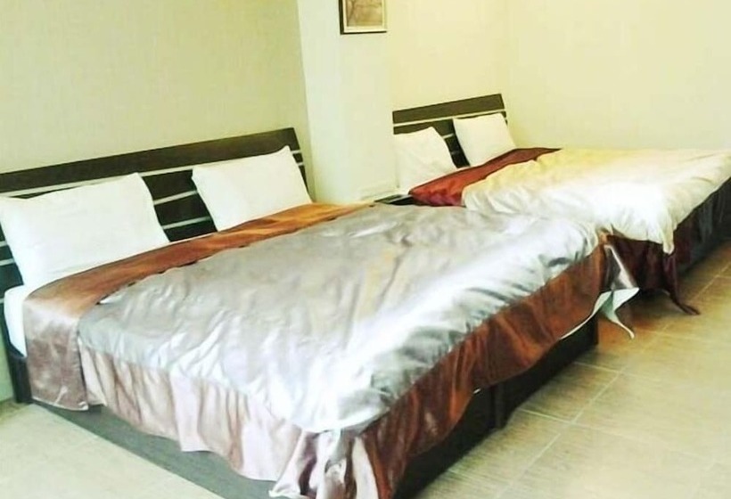 هتل Yonghe Resort