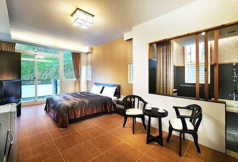 هتل Yonghe Resort