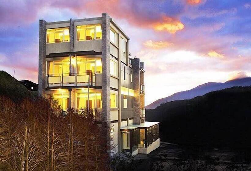 هتل Yonghe Resort