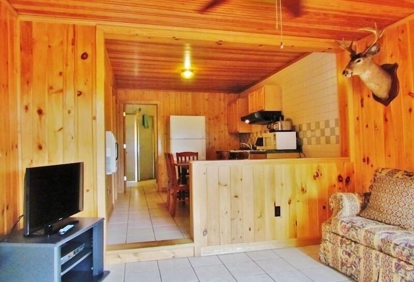 מוטל Contessa Resort