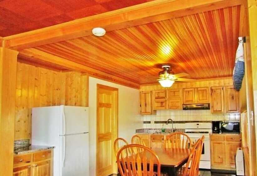 מוטל Contessa Resort