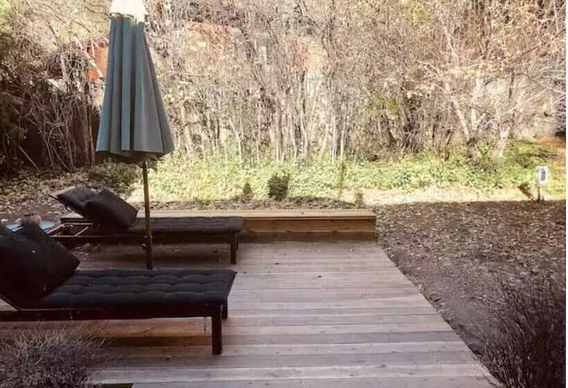 Motelli The Fireside Inn