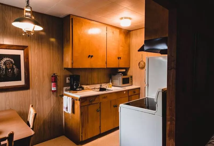 Motelli The Fireside Inn