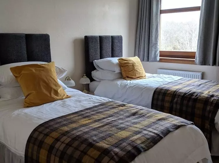 Aamiaismajoitus (B&B) Edderton Lodge