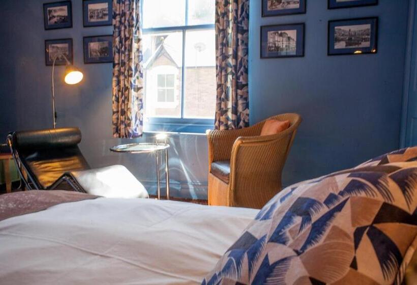 Bed & Breakfast Hill View House