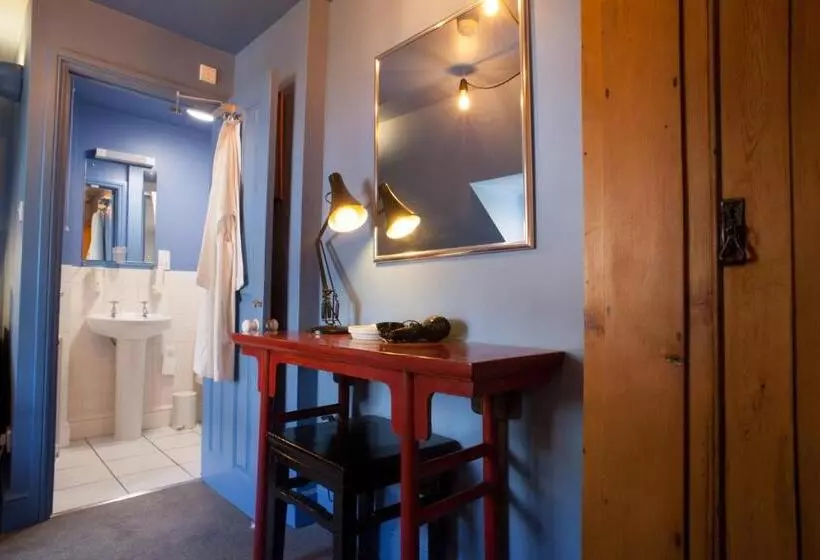 ベッドアンドブレックファースト Hill View House