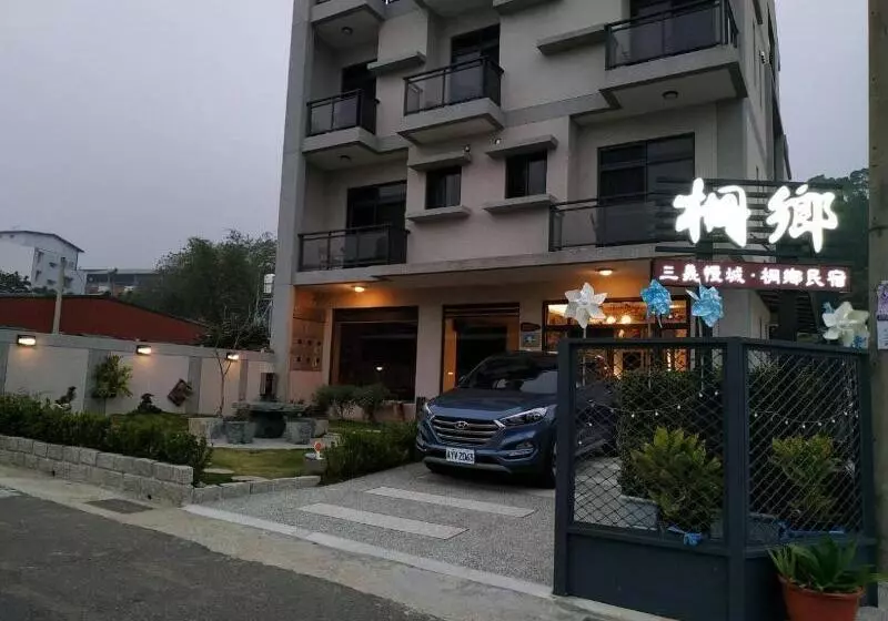 تختخواب و صبحانه Tung Shiang Homestay