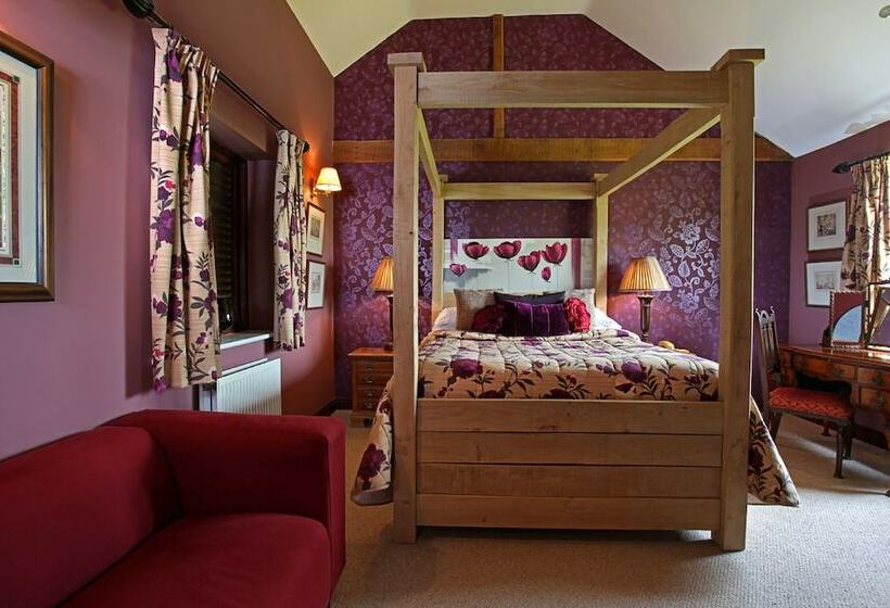 Cornfields Hotel & Restaurant