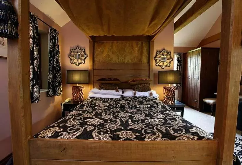 Cornfields Hotel & Restaurant