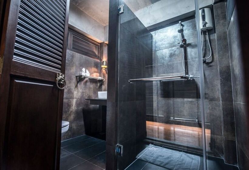 هتل Amara Villa Khao Ka Lok