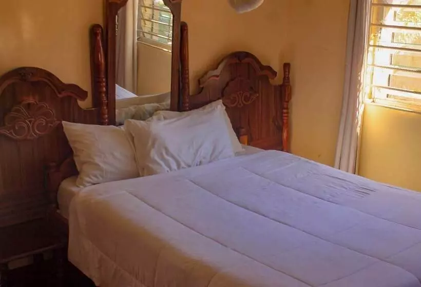 هتل Beyond Horizon Lodge
