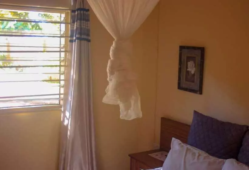 هتل Beyond Horizon Lodge