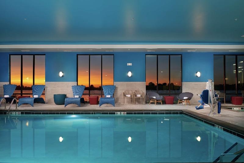 酒店 Hampton Inn By Hilton Burley