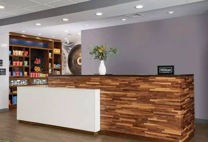 ホテル Hampton Inn & Suites Pittsburgh New Stanton
