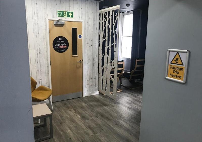 ホテル Hashtag Bangor