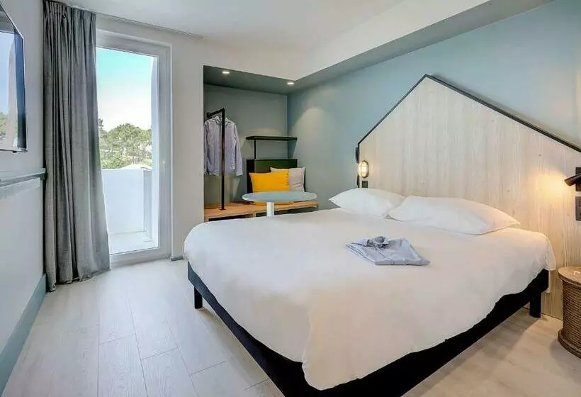 ホテル Ibis Styles Arcachon Gujanmestras