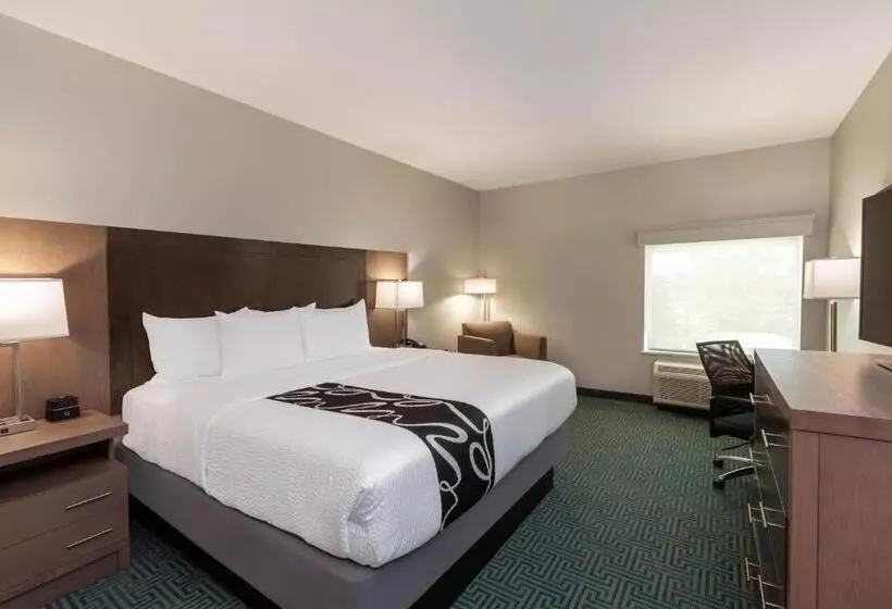 هتل La Quinta Inn & Suites By Wyndham Lafayette Oil Center
