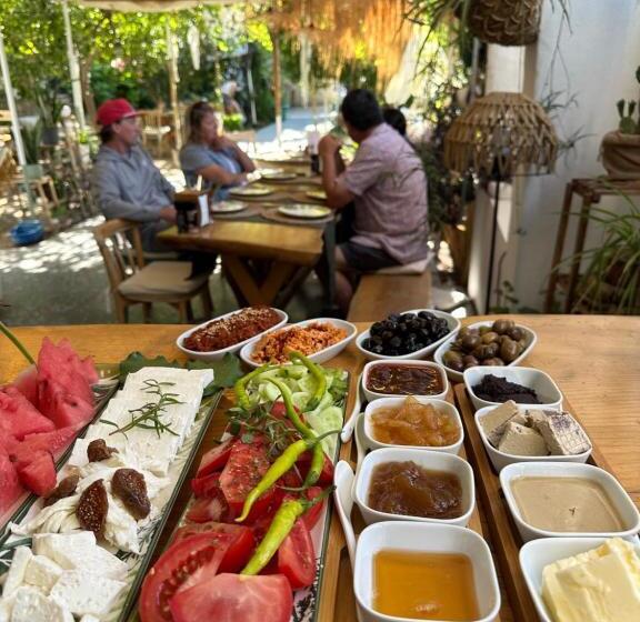 Отель L'onda Oda Bodrum