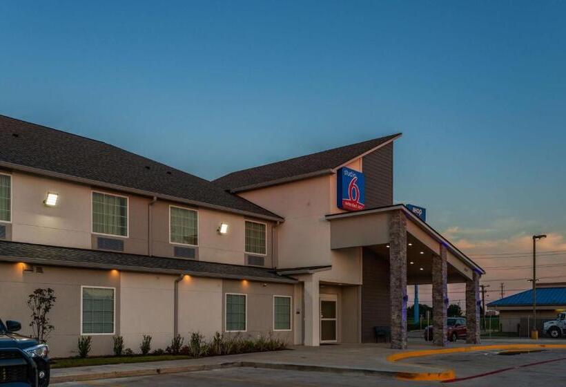 ホテル Studio 6 Lake Charles