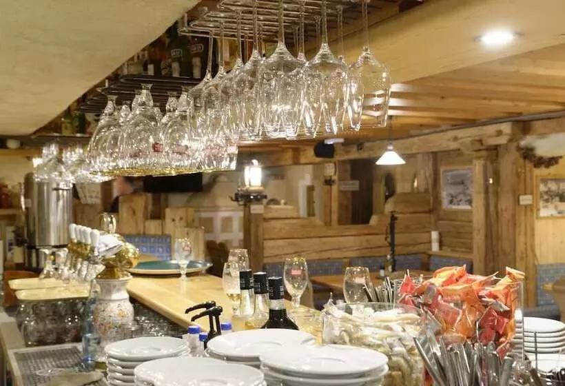 Hôtel Restaurant Le Pilatus